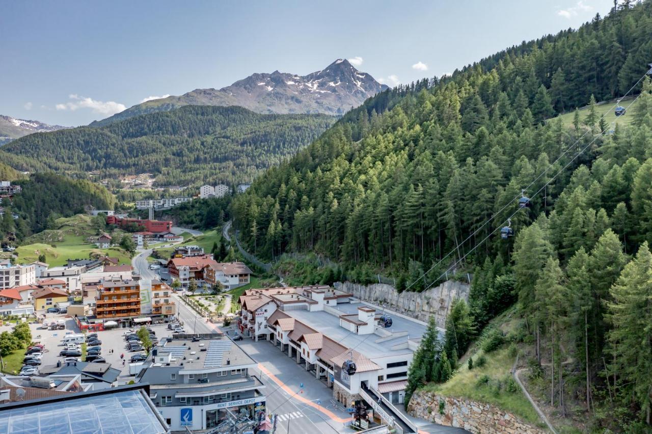 Hotel Baeckelar Wirt Superior Зельден Екстер'єр фото