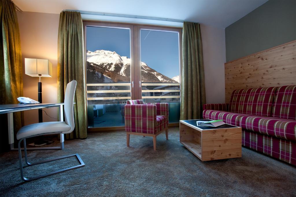 Hotel Baeckelar Wirt Superior Зельден Екстер'єр фото